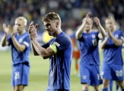 开云体育平台APP-芬兰队击败劲敌，晋级淘汰赛