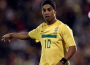 开云官方app入口-克莱·汤普森化身浙江克星，三分雨浇灭广厦反扑火焰