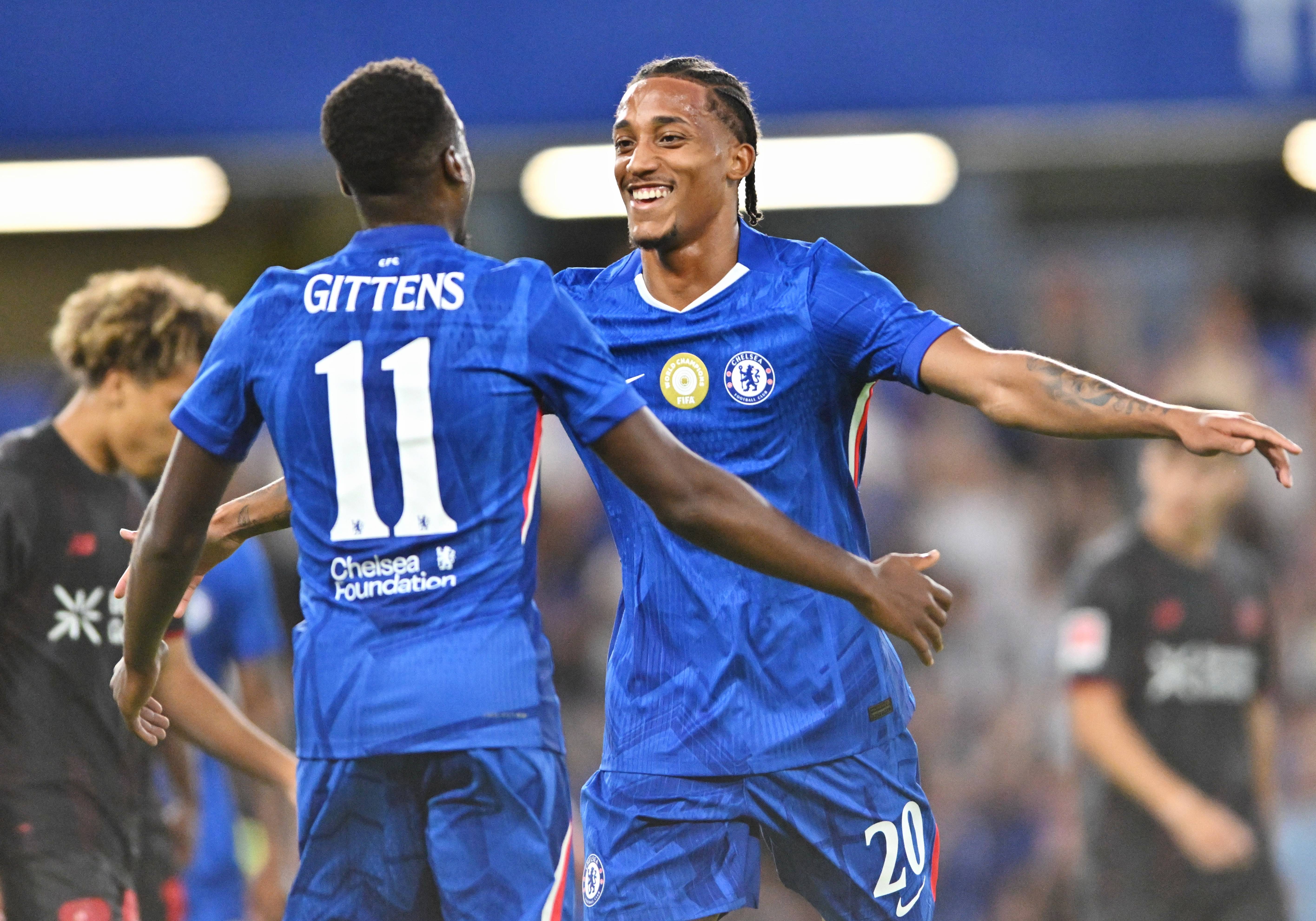 勒沃库森逆转塞维利亚，德利赫特打破历史纪录的简单介绍