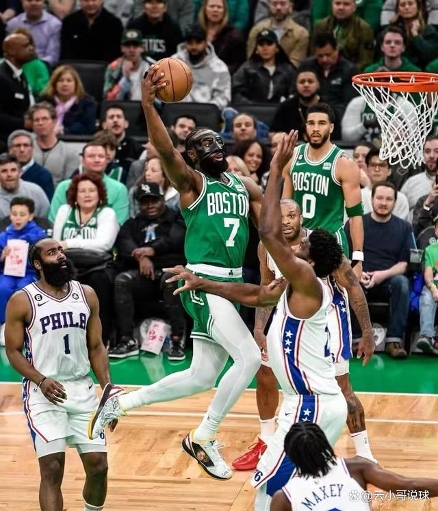 美国男篮碾压凯尔特人B队，锡安打破历史纪录