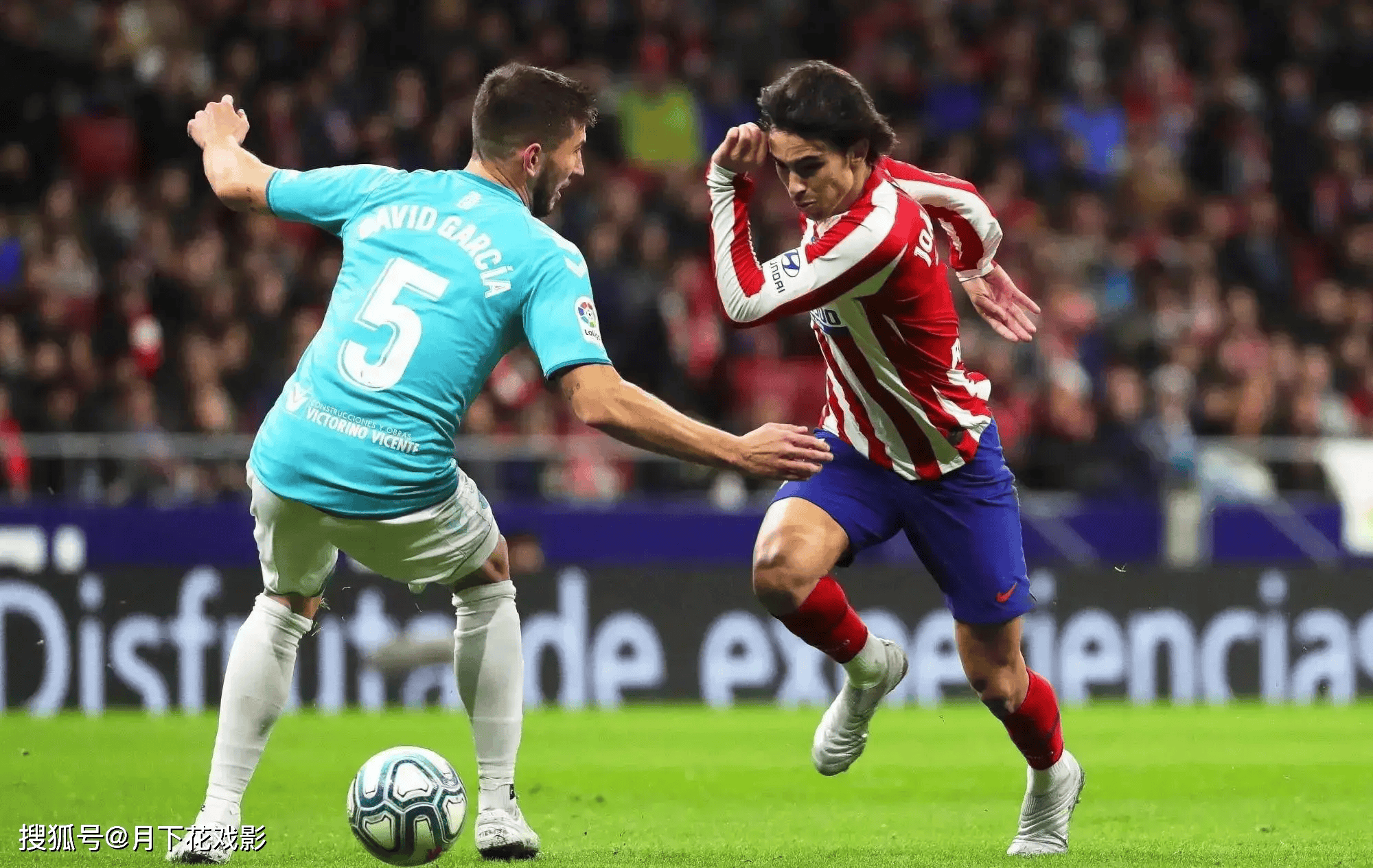 包含沃尔夫斯堡坐镇主场不敌柏林赫塔的词条