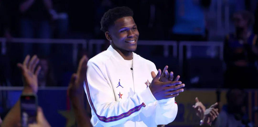 关于欧洲篮球巨星集结，引发球迷热议与猜测的信息