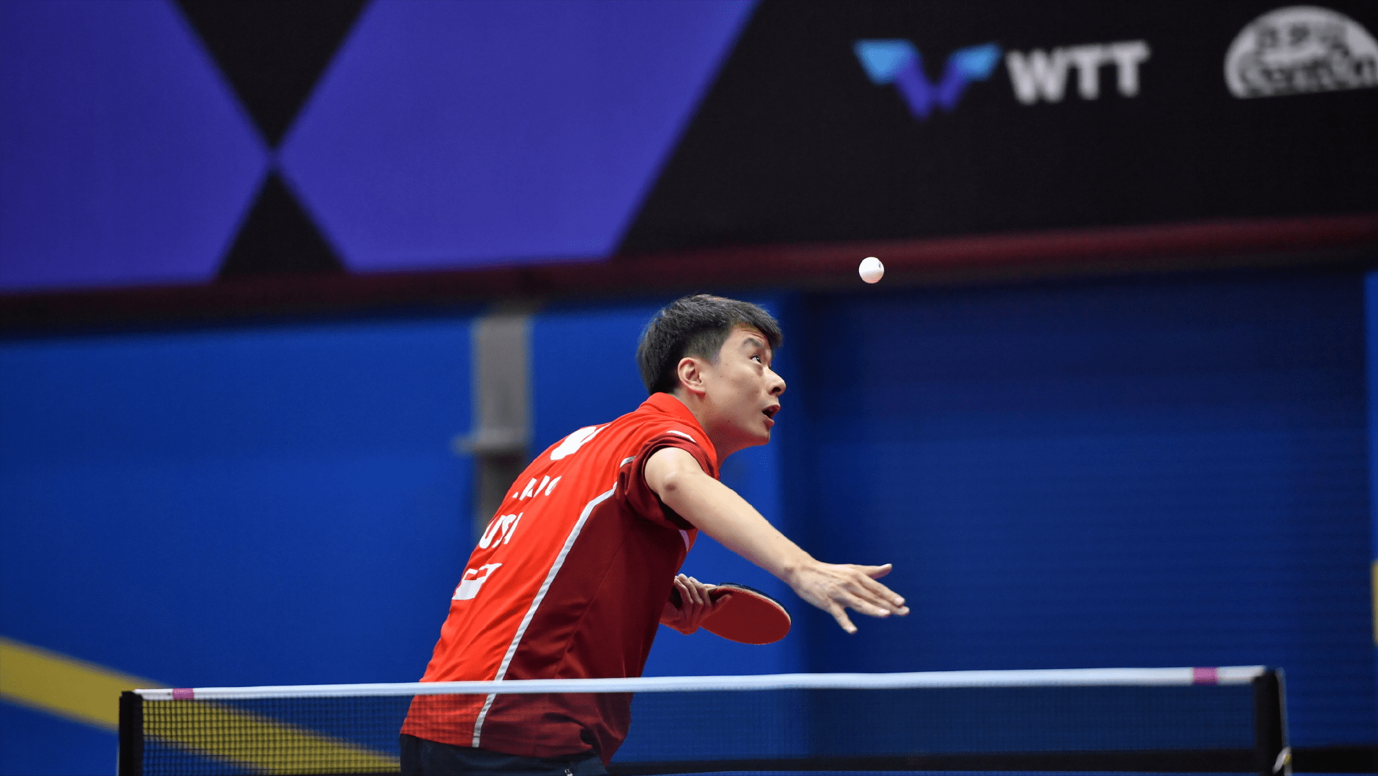 包含广西战队势如破竹，横扫对手取胜的词条