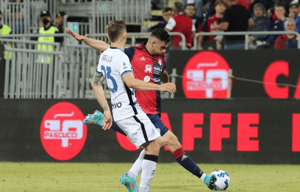 包含卡利亚里状态下滑，连续多场比赛未能取胜的词条