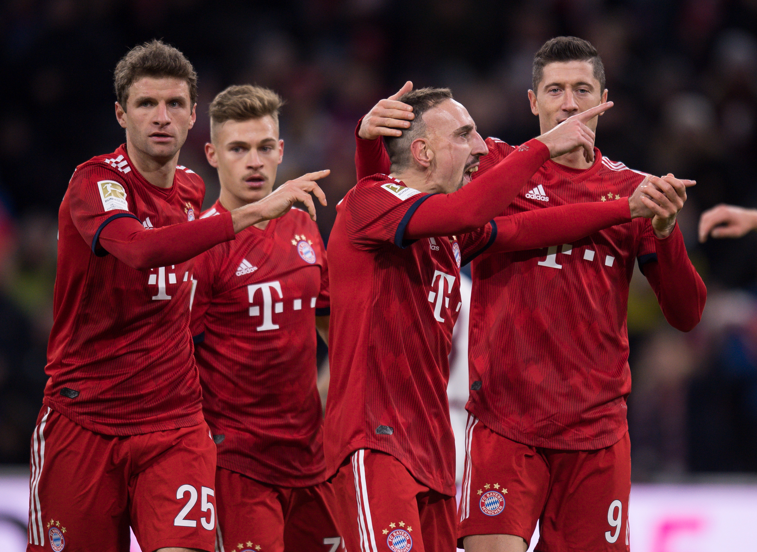 莱比锡取得胜利，继续领跑德甲！