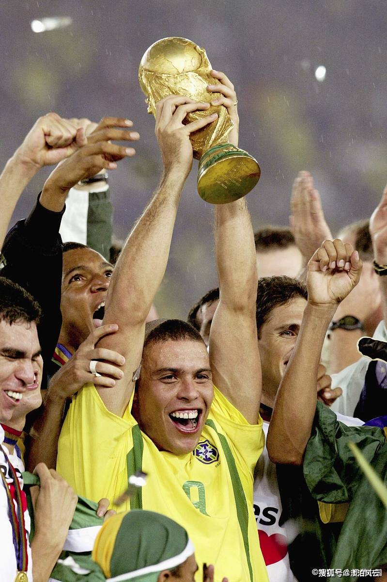 法国队险胜韩国队,奥恰洛夫刷新纪录的简单介绍 法国队险胜韩国队,奥恰洛夫刷新纪录的简单介绍