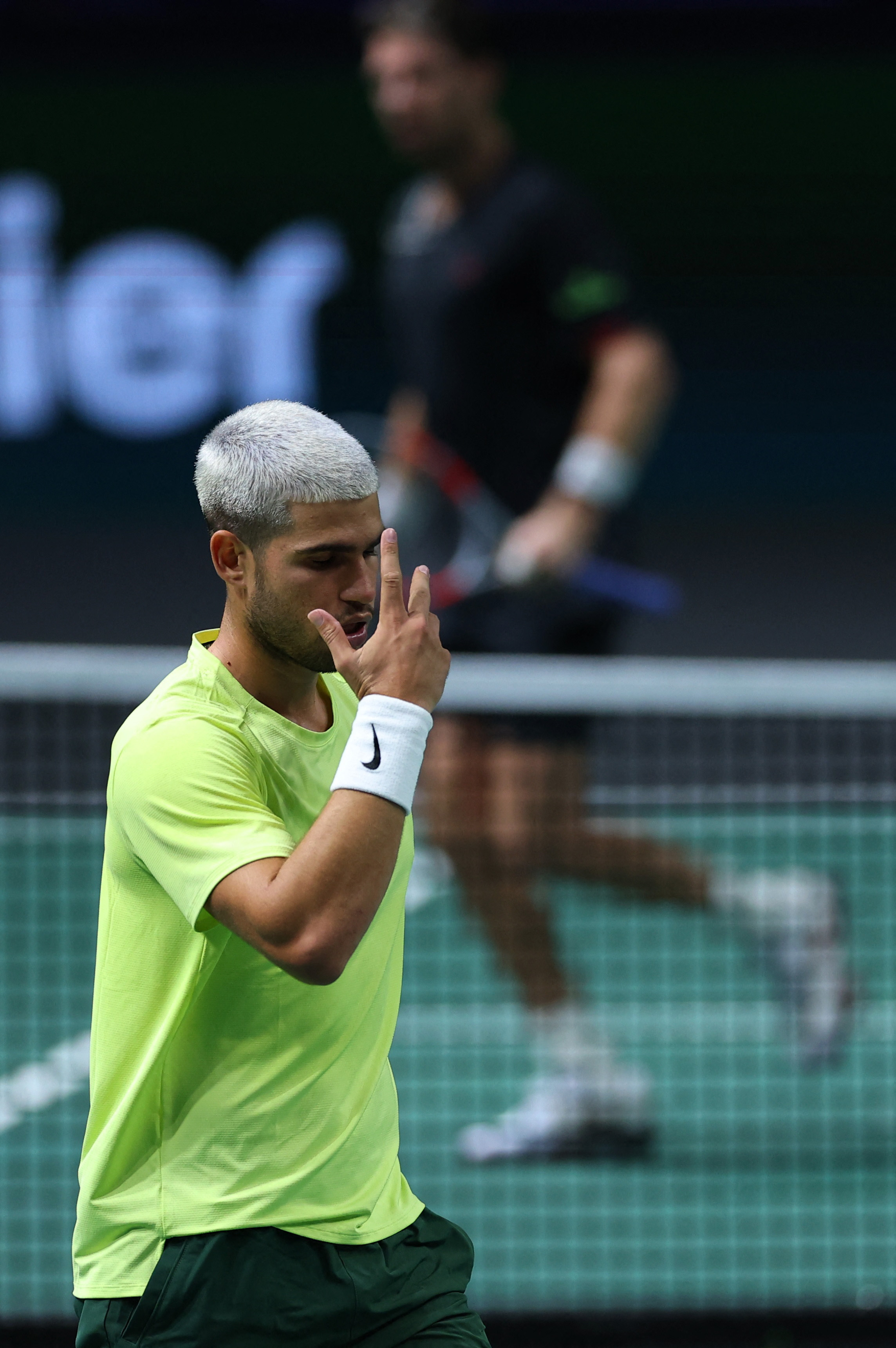 意大利网球队碾压日本网球队，阿尔卡拉斯惊艳世界