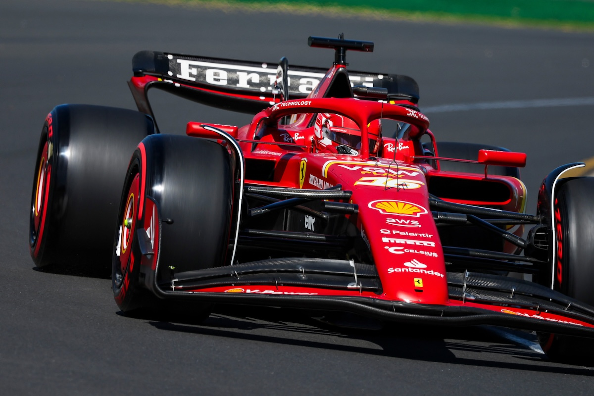 包含红牛车队险胜索伯车队,勒克莱尔惊艳四座的词条 包含红牛车队险胜索伯车队,勒克莱尔惊艳四座的词条