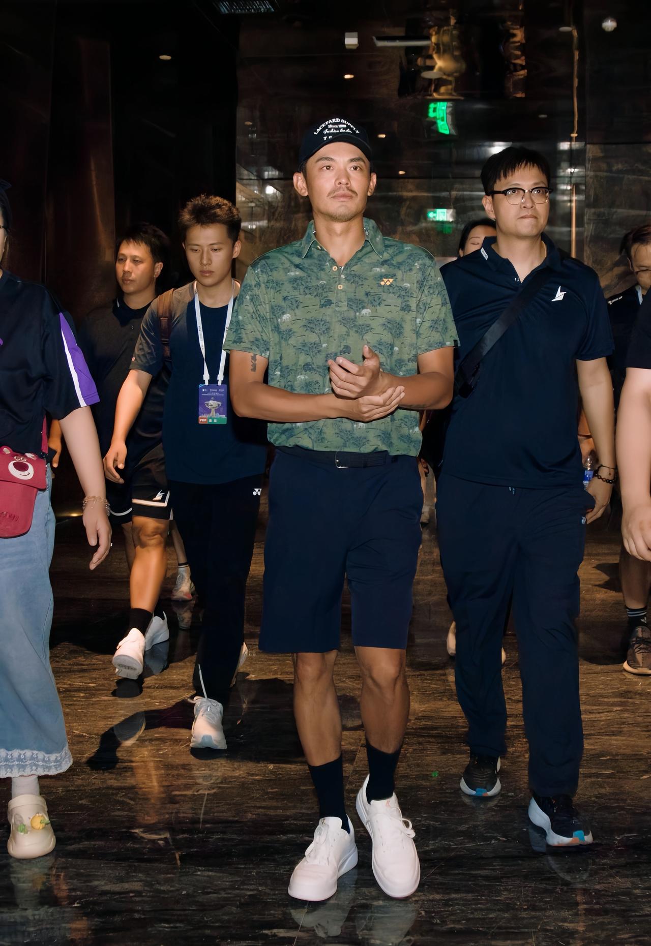 丹麦羽毛球队碾压印度羽毛球队,林丹爆发神勇的简单介绍 丹麦羽毛球队碾压印度羽毛球队,林丹爆发神勇的简单介绍