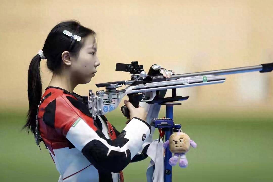 意大利射击选手实现完美射击，夺得金牌