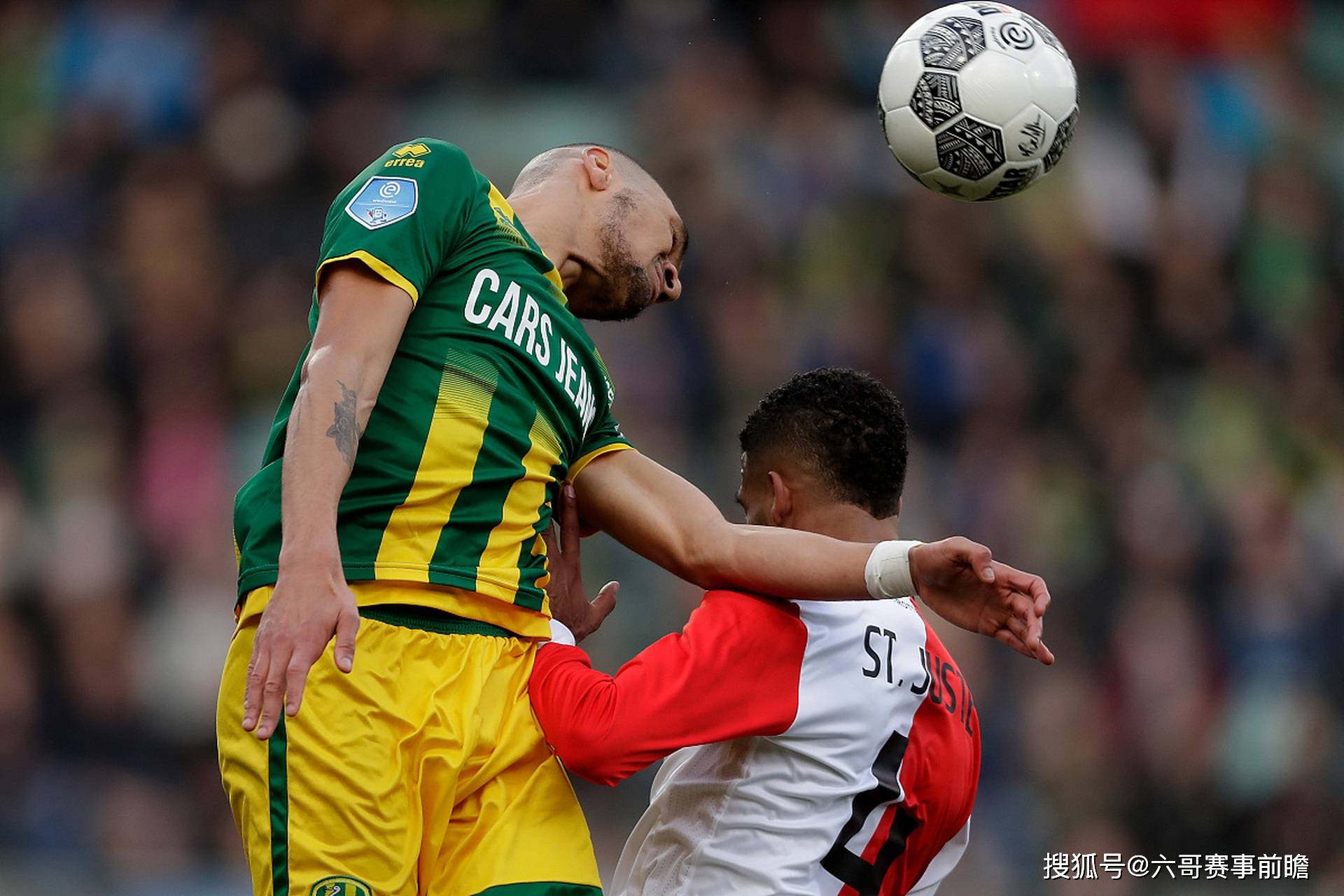 荷甲联赛球队在榜首争夺中表现抢眼的简单介绍 荷甲联赛球队在榜首争夺中表现抢眼的简单介绍