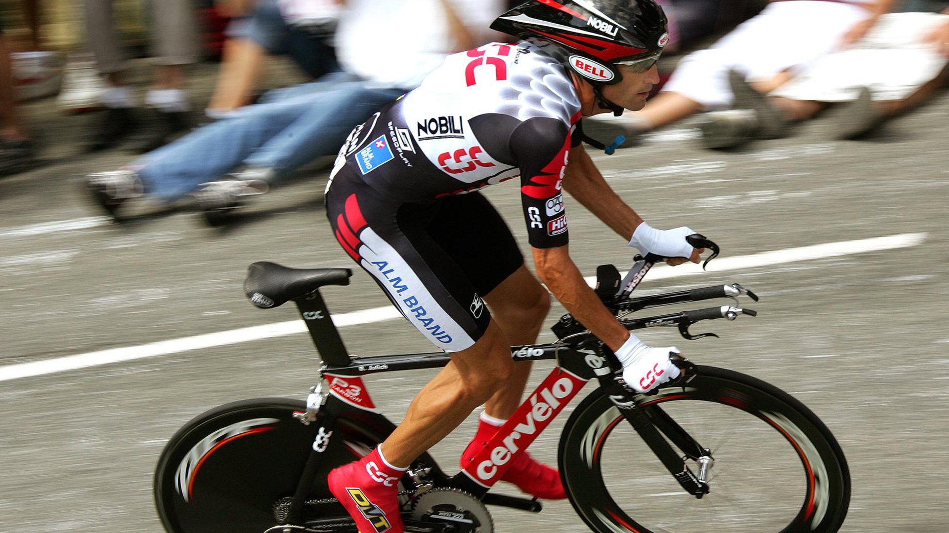 霍勒迪末节统治攻防，勇士速胜凯尔特人提前锁定胜局