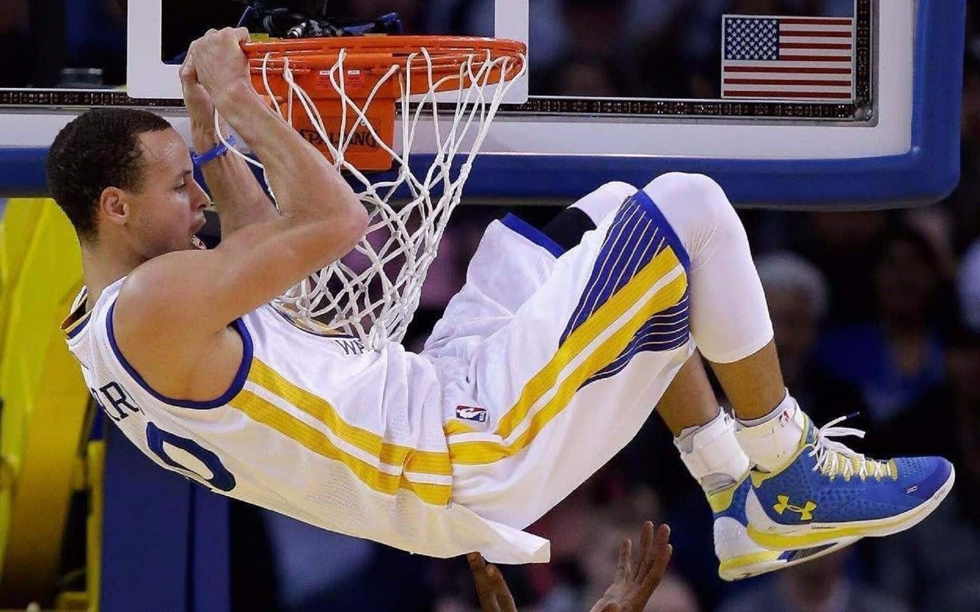 约基奇死神降临,勇士黄金一刻—NBA杯小组赛的唯一剧本